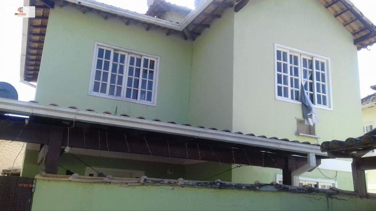 Casa Duplex para Venda em Jardim Marileia Rio das Ostras-RJ
