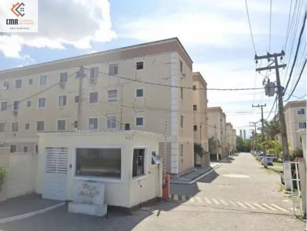 Apartamento térreo no Cond. Mare Azulli