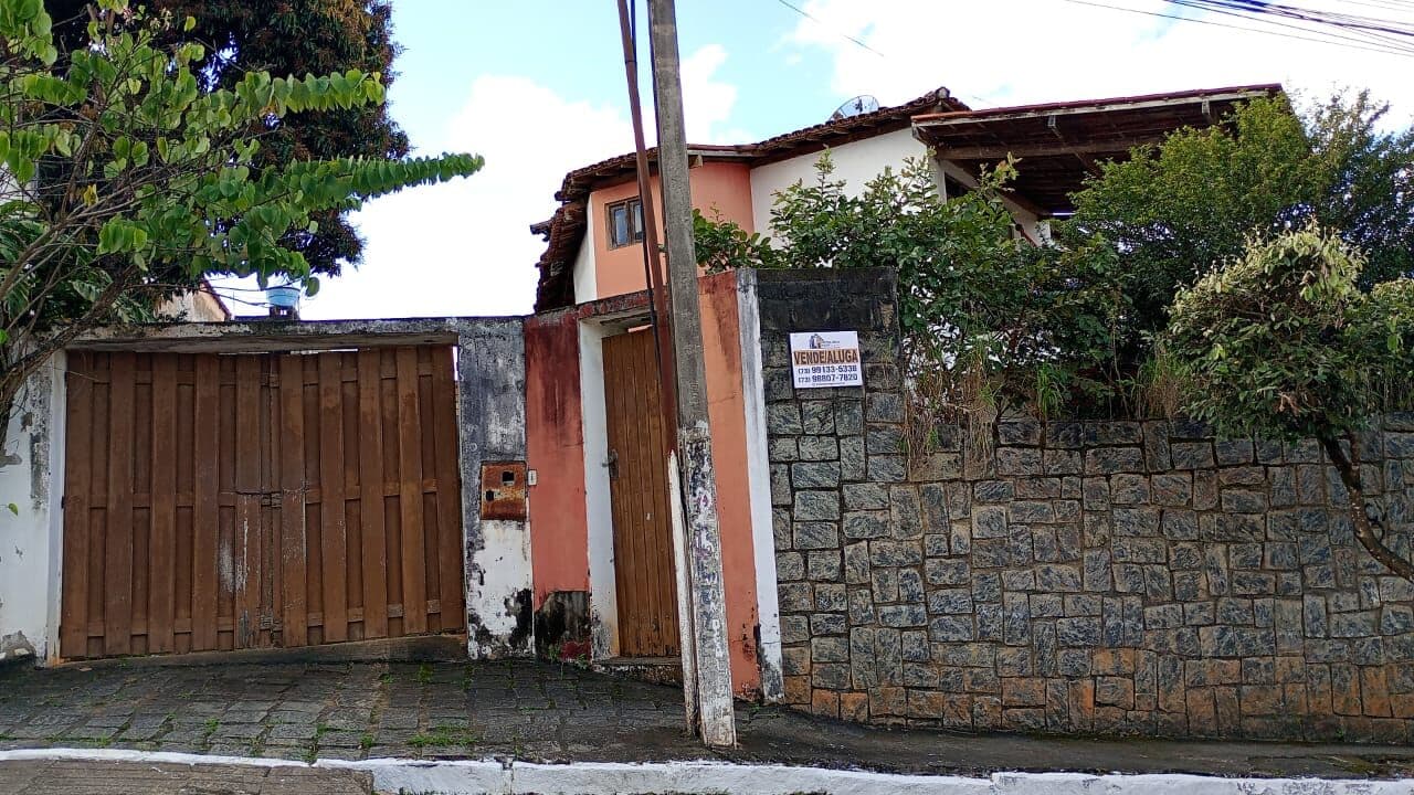 Casa Alto Padrão em Centro, Iguaí/BA