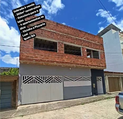 Sobrado em Iguaí - Centro