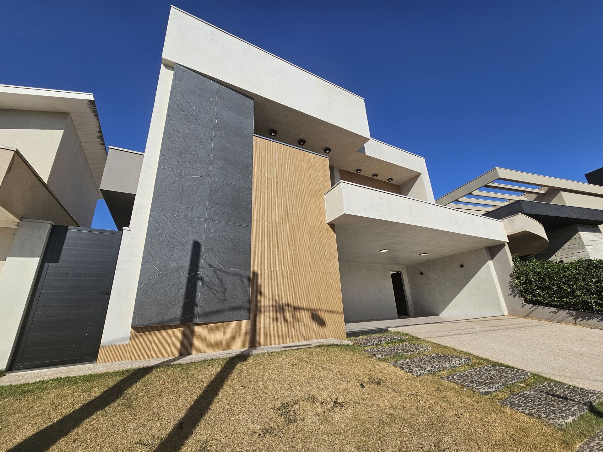 Casa de Condomínio em São José do Rio Preto - Parque Residencial Damha VI