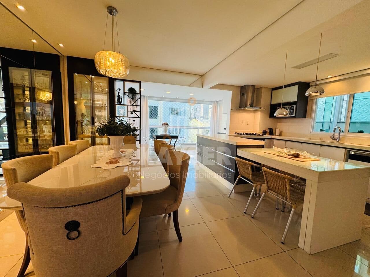 Apartamento Garden com 4 quartos