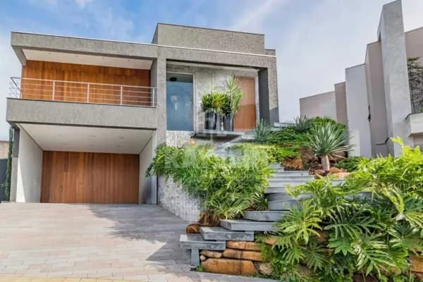Casa no Condomínio Alphaville