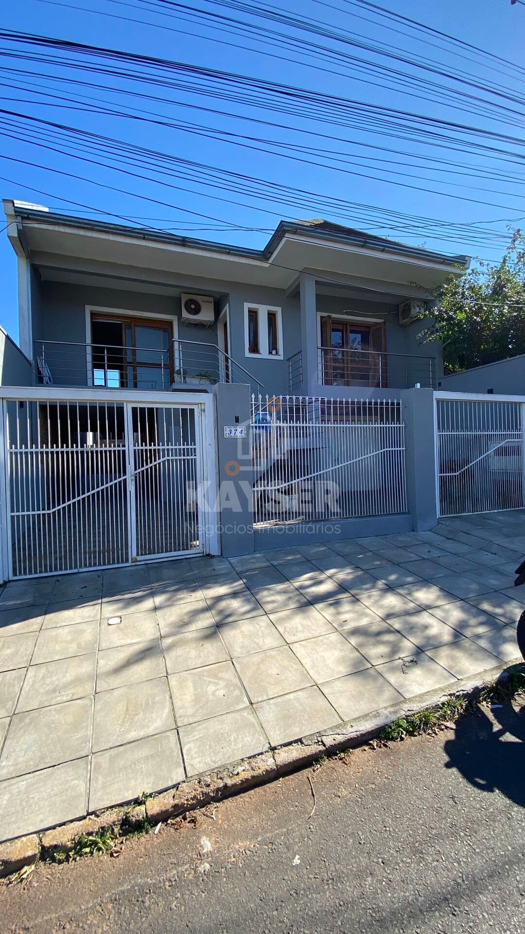 Casa Sobrado em Jardim do Bosque, Cachoeirinha/RS