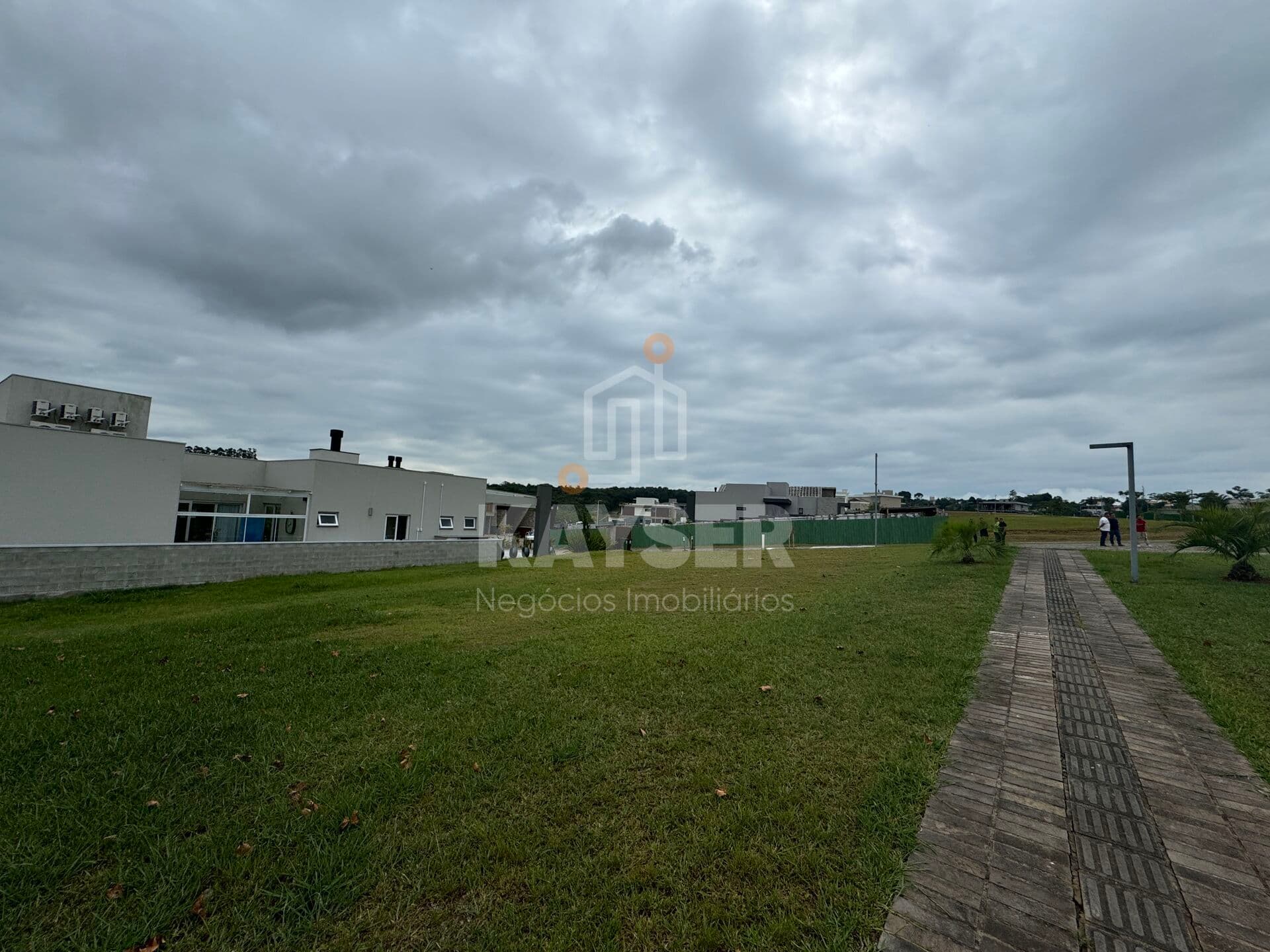 Lote/Terreno em Gravataí - Prado Bairro-Cidade (Barro Vermelho)
