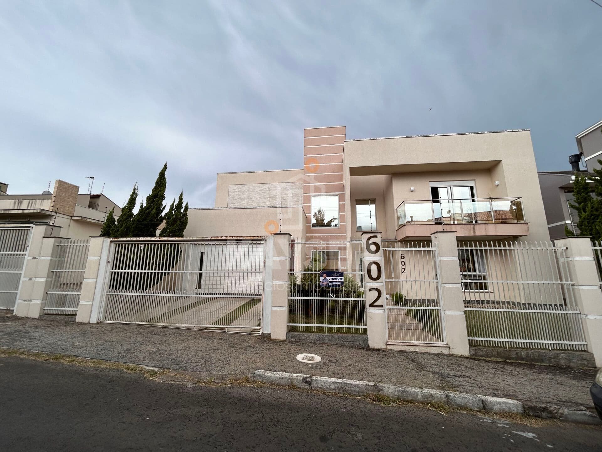 Casa em Cachoeirinha - Parque da Matriz