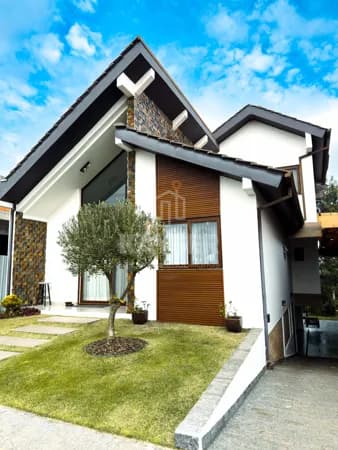 Casa em Gravataí - Centro
