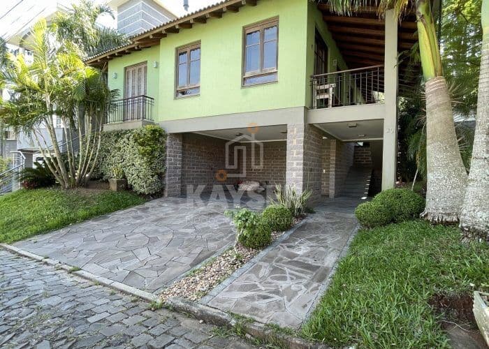 Sobrado no Condomínio Reserva da Aldeia