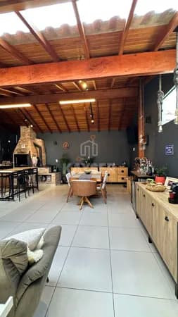 Casa térrea 03 quartos no condomínio Villagio di Venezia