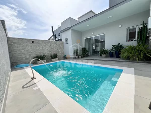 Casa térrea 3 quartos com piscina em Vale Ville, Gravataí/RS