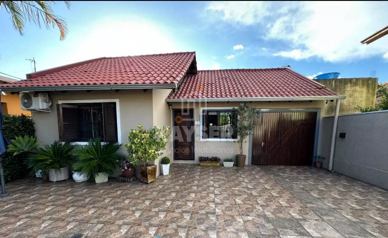 Casa em Cachoeirinha - Parque Espírito Santo