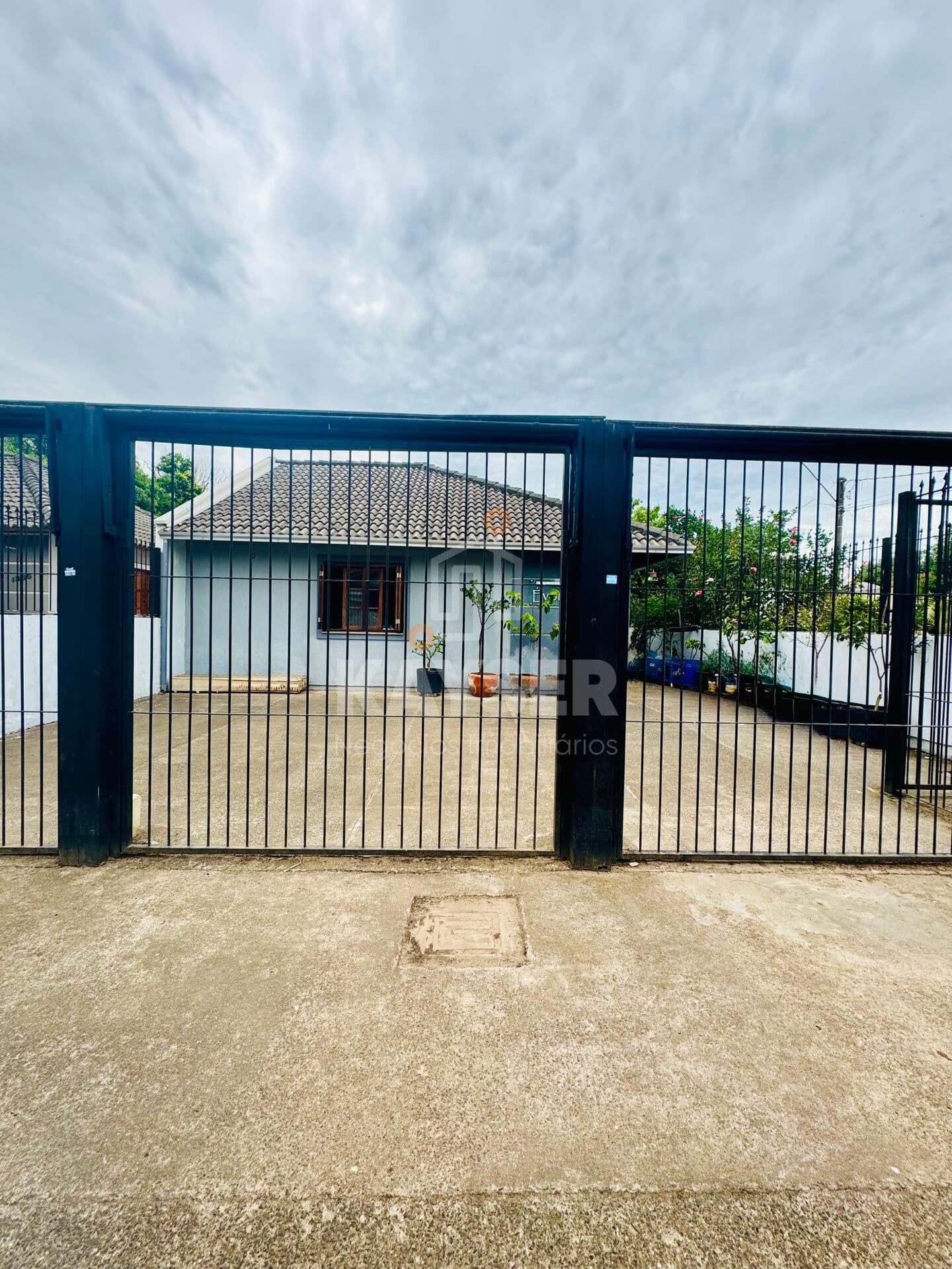 Casa em Cachoeirinha - Vila Imbui