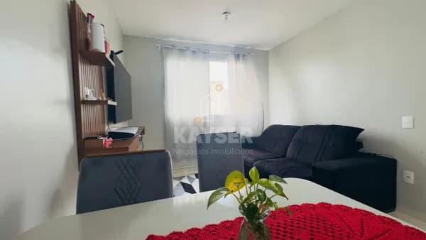 Apartamento 02 dormitórios no bairro Marechal Rondon