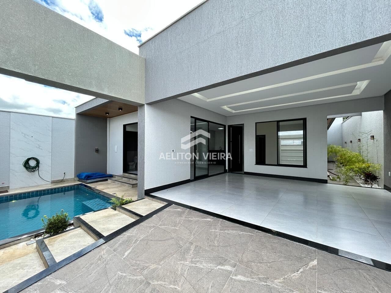 🏡 Casa à Venda no Setor Monte Cristo – Trindade | 3 Quartos | Suíte Master | Piscina