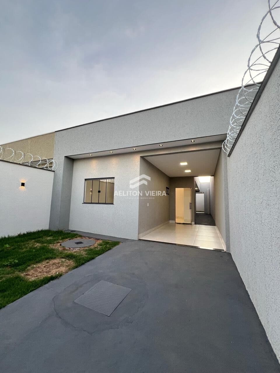 Casa à Venda no Jardim Boa Esperança – Aparecida de Goiânia