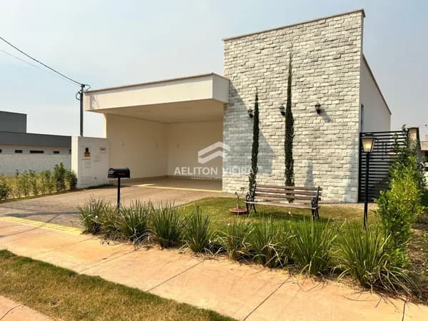 Casa em Trindade - Parqville Quaresmeira