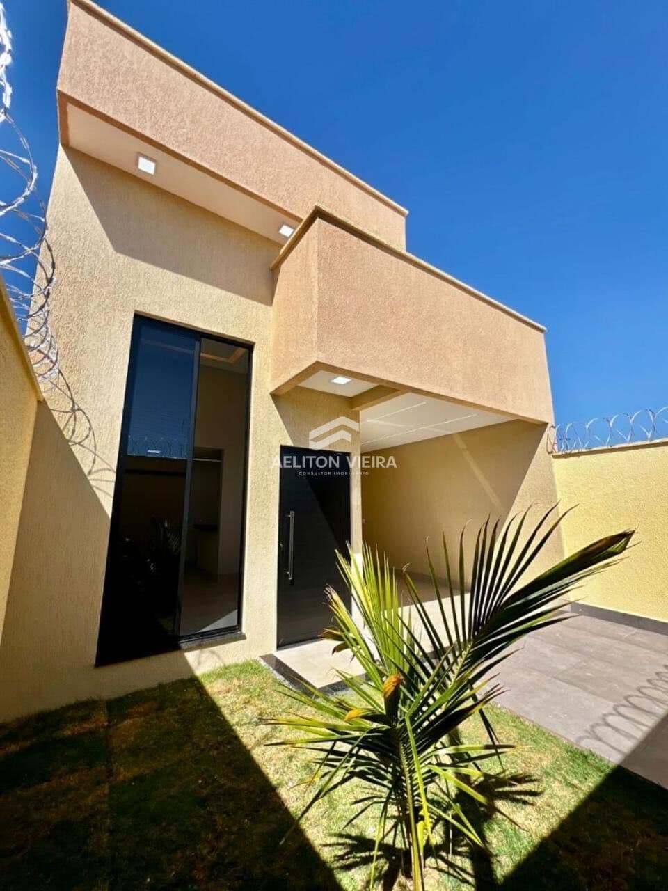 Casa à Venda no Residencial Vieira, em Trindade