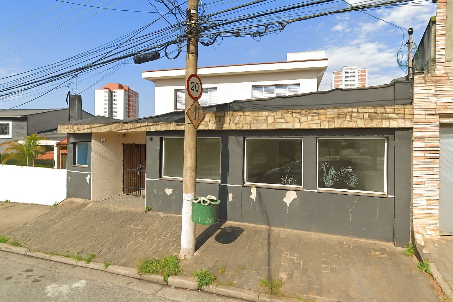 Casa Residencial e Comercial