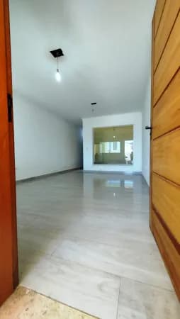 Casa Sobrado na Penha São Paulo/SP - Imóvel novo com 3 suítes e 2 vagas de garagem!!