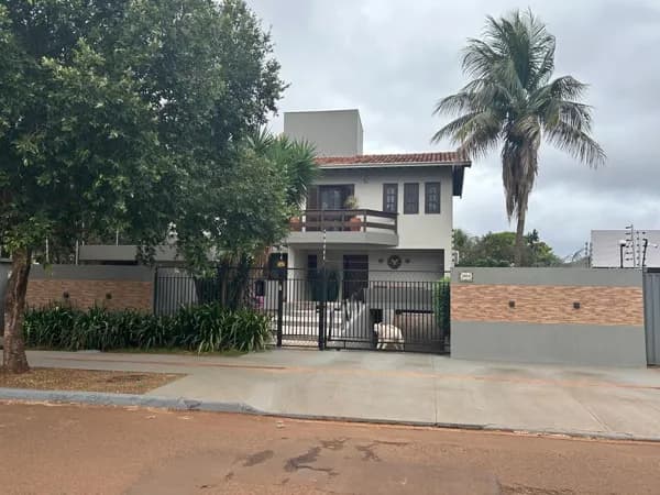 Casa à venda, 560m² por R$ 1.830.000 - Vila Planalto - Dourados/MS