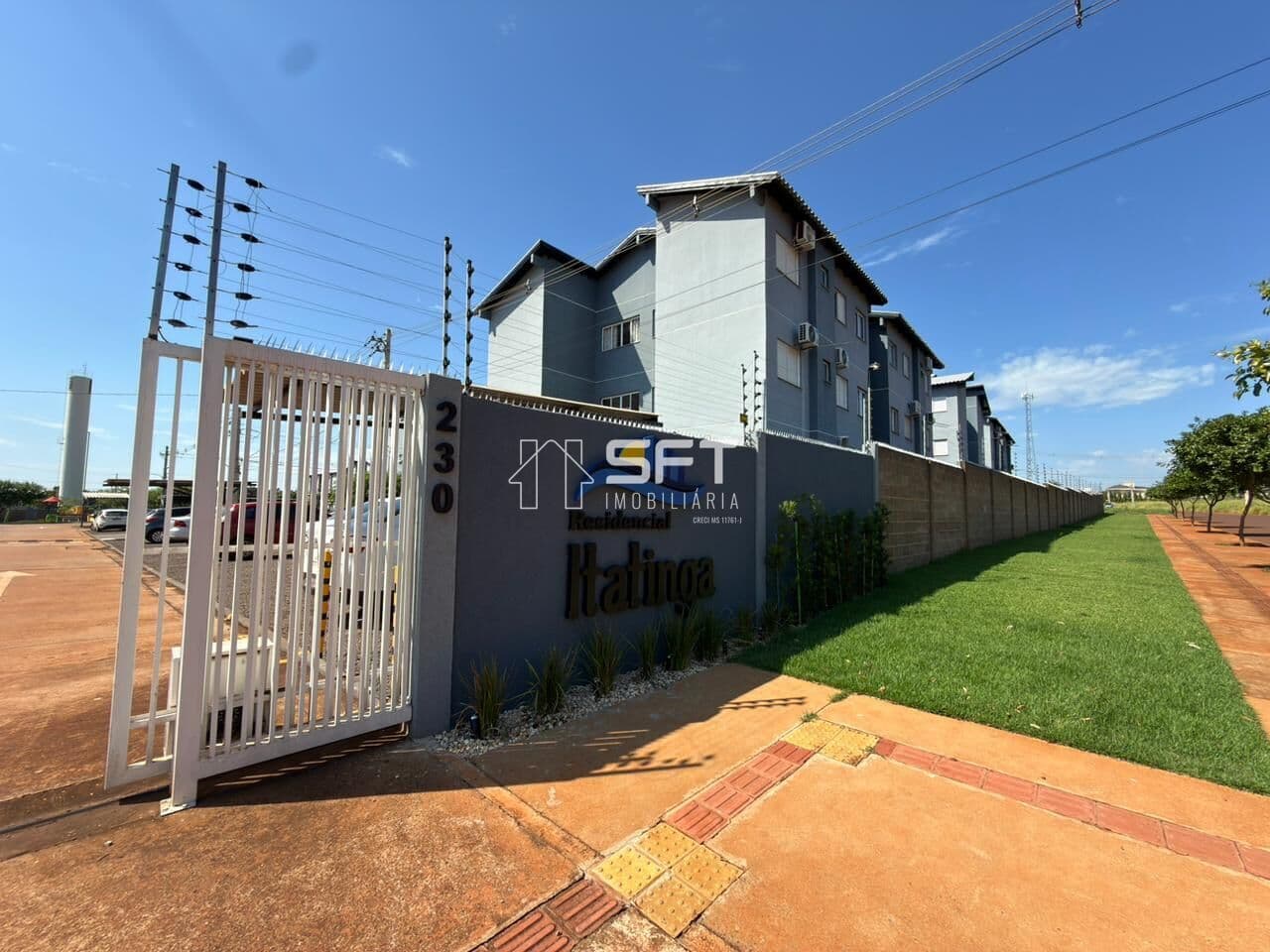 Apartamento com 2 quartos para locação - R$ 1.600,00