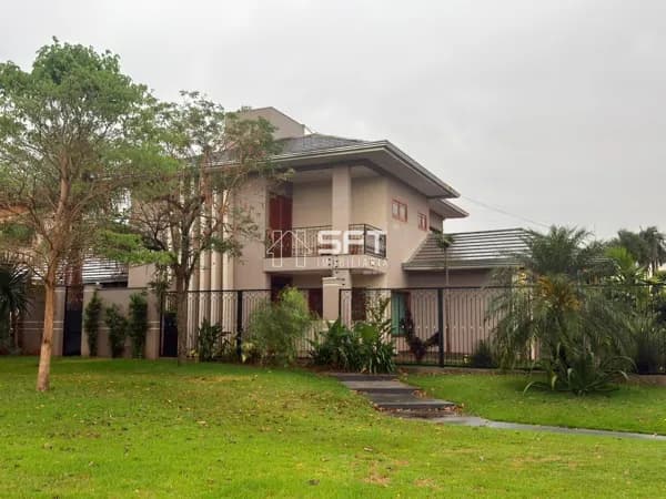 Sobrado com 1 suíte e 3 dormitórios para alugar por R$ 8.000/mês - Vila Planalto - Dourados/MS