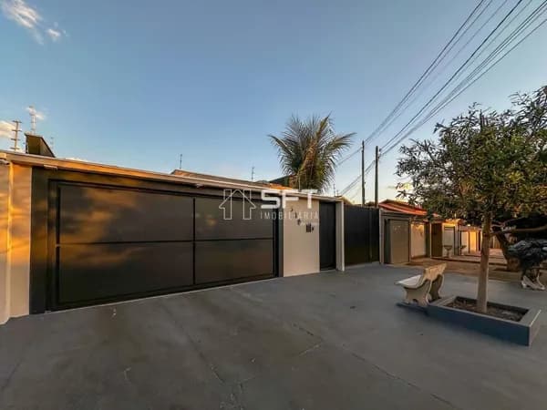 Casa com 2 suítes e 1 dormitório à venda, 268 m² por R$ 800.000 - Jardim Água Boa - Dourados/MS