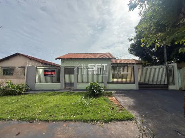 Casa para locação Jardim dos Estados - R$ 2.100,00