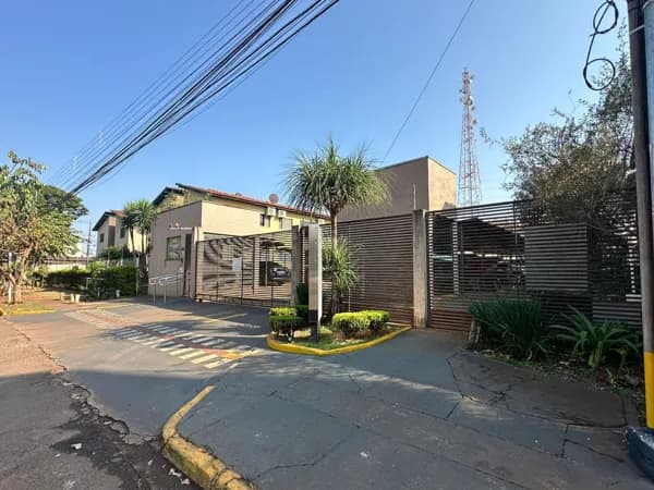 Apartamento com 3 dormitórios à venda por R$ 300.000,00 - Centro - Dourados/MS