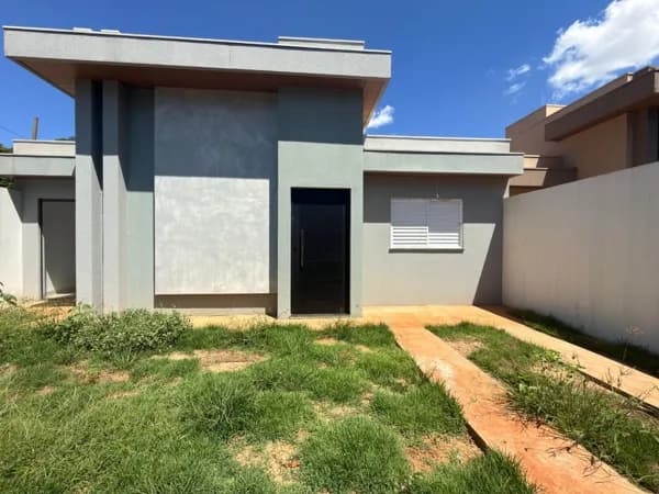 Casa com 1 suíte mais 1 dormitório à venda, 57,20m² por R$ 380.000 - Jardim Florida I - Dourados/MS