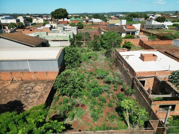 Terreno à venda por R$ 250.000 - Parque dos Jequitibás - Dourados/MS