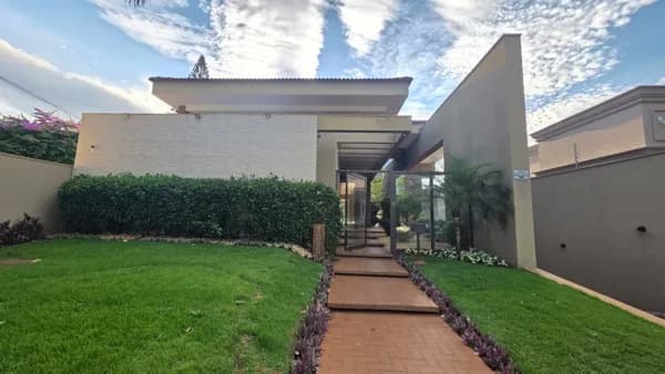 Casa com 1 suíte master e 2 suítes para alugar por R$ 36.000/mês - Jardim Itaipú - Dourados/MS