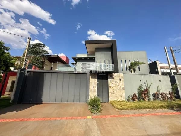 Sobrado com 3 dormitórios à venda, 237 m² por R$ 1.190.000,00 - Santa Fé - Dourados/MS
