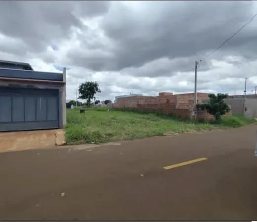 Terreno à venda, 216m² por R$ 90.000 - Cidade Jardim II - Dourados/MS