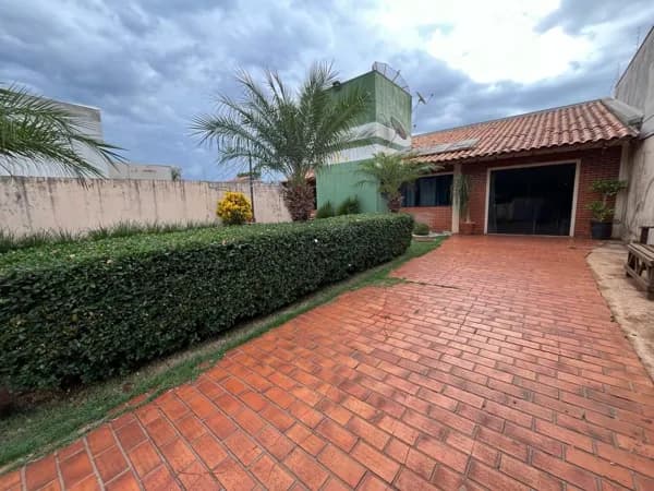 Casa com 2 dormitórios à venda por R$ 650.000,00 - Alto das Paineiras - Dourados/MS