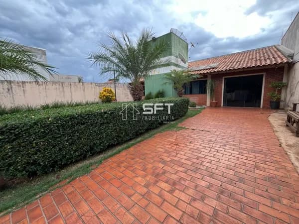Casa com 2 dormitórios à venda por R$ 650.000,00 - Alto das Paineiras - Dourados/MS