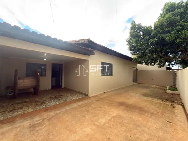 Casa disponível para locação - R$ 1.800,00