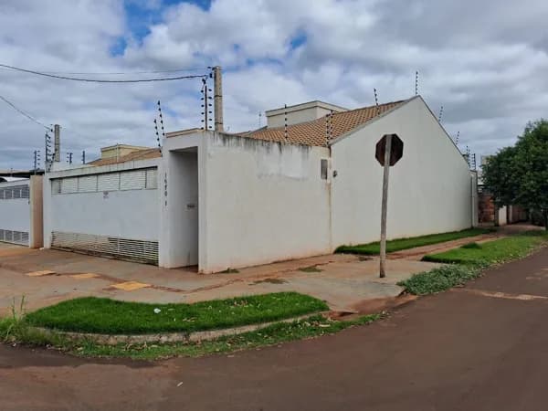 Casa com 2 dormitórios à venda, 58,99m² por R$ 280.000 - Esplanada - Dourados/MS
