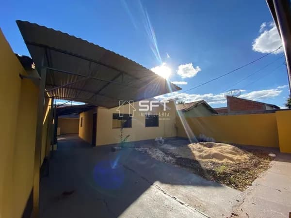 Casa com 2 dormitórios à venda por R$ 380.000,00 - Terra Roxa - Dourados/MS