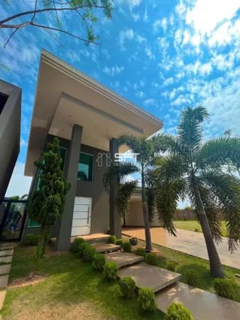 Sobrado com 3 suítes, sendo 01 master, à venda, 325 m² por R$ 2.100.000 - Green Park - Dourados/MS