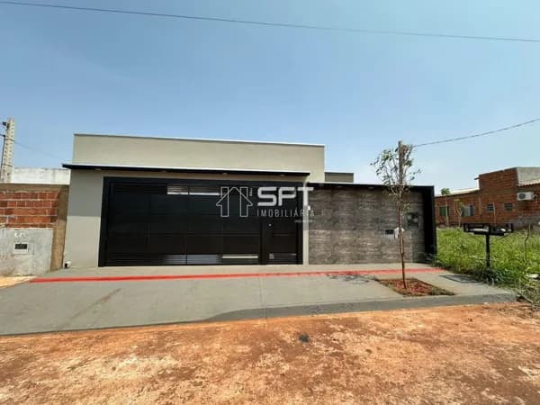 Casa com 2 dormitórios à venda, 98,68m² - Cidade Jardim II - Dourados/MS