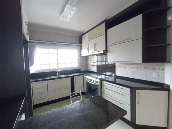 R$ 5.000 - CASA BAIRRO JARDIM DO SHOPPING