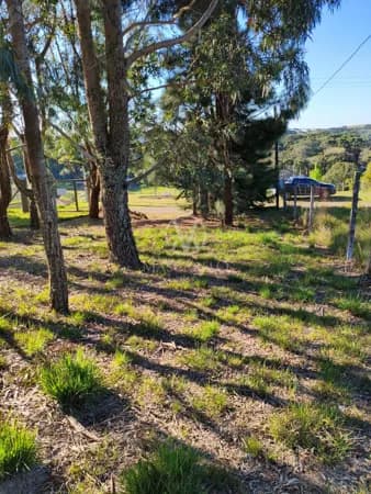TERRENO EM CHÁCARA CONDOMÍNIO FECHADO COM 2.400m² EM VILA SECA