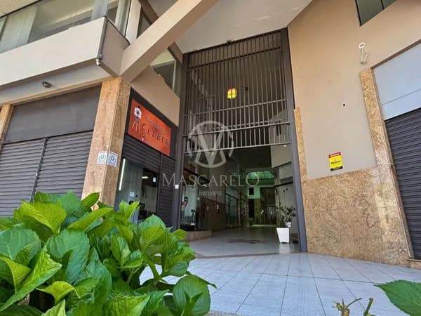 Sala Comercial R$ 450.000 - 86 M²