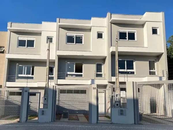 CASA NOVA COM 3 DORMITÓRIOS, SUÍTE E 2 VAGAS