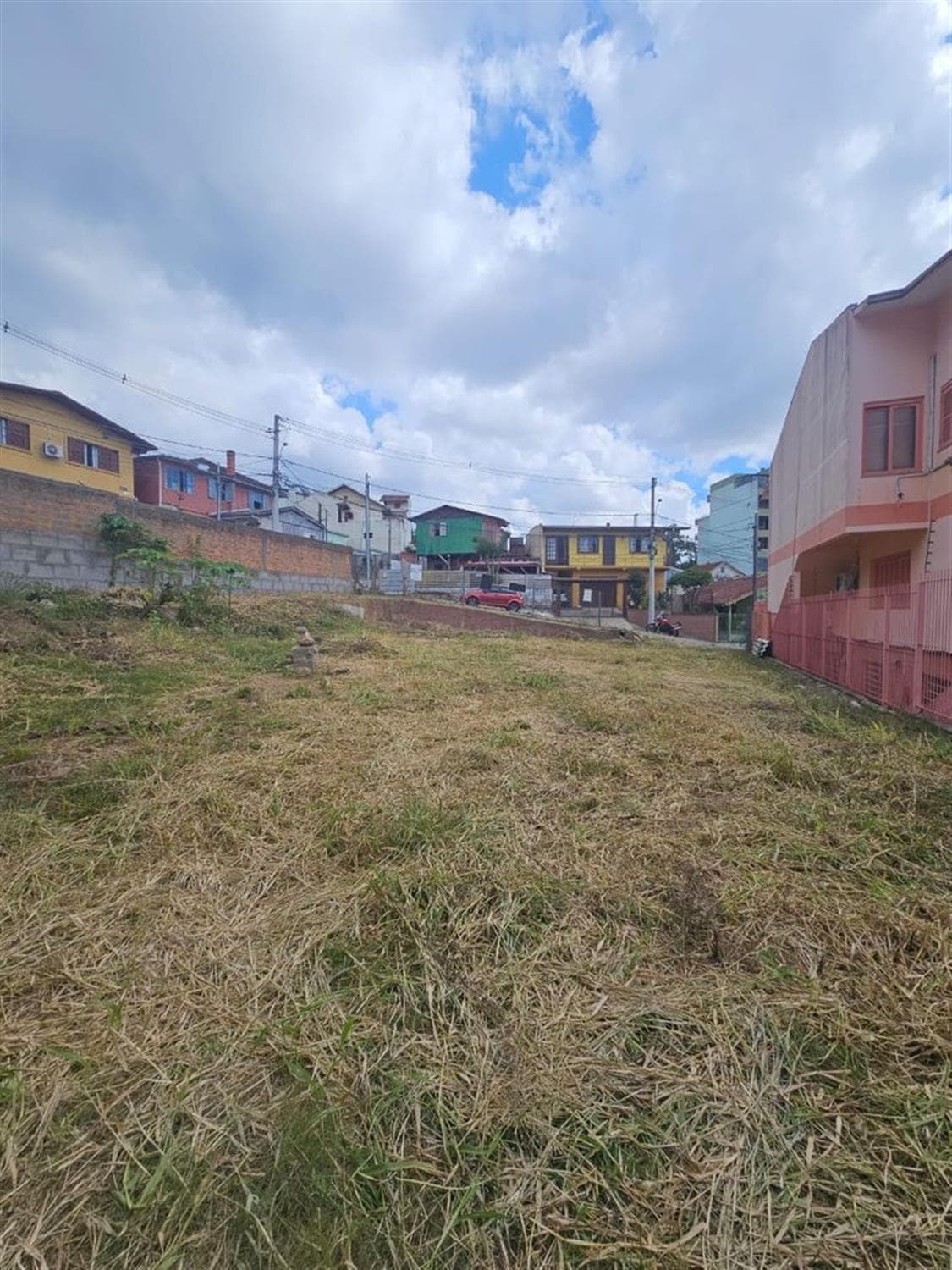 TERRENO À VENDA NO BAIRRO CRUZEIRO COM 338m²