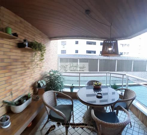 Apartamento Alto Padrão à venda na Rua Minas Gerais, Vila Rica-Santos/SP. 03 Quartos (01 suíte), 02 Vagas demarcadas