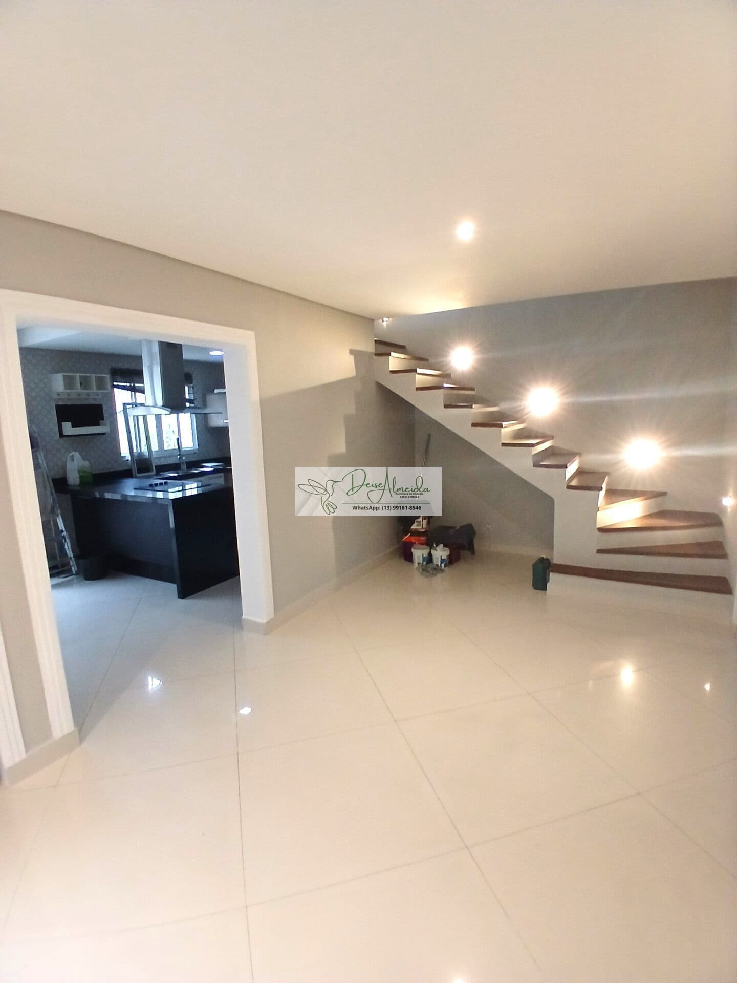 Casa à Venda com 4 Quartos, Jacuzzi e Solarium – 03 Vagas - na Aparecida - Santos/SP.