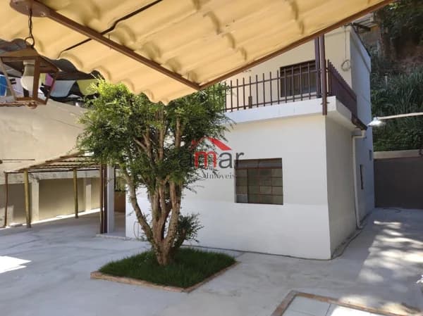 Casa à venda no bairro Glória em Belo Horizonte/MG
