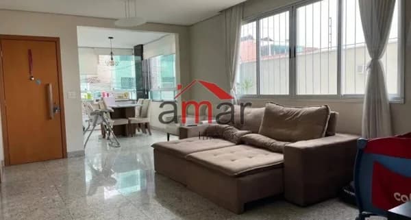 Apartamento à venda no bairro Ouro Preto em Belo Horizonte/MG